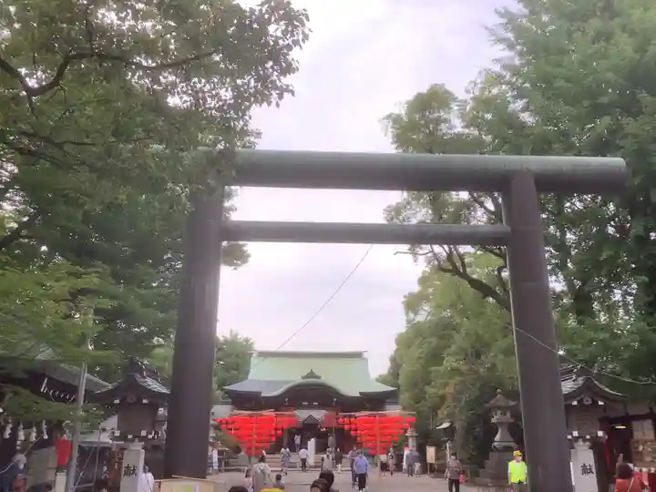 溝旗神社(肇國神社)の鳥居