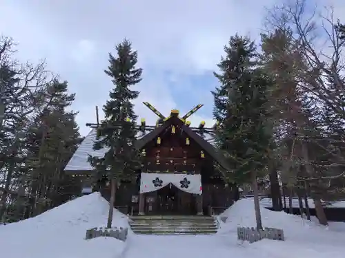 上川神社の本殿