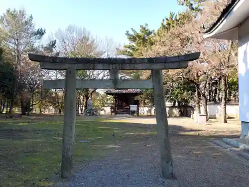 鶴林寺の鳥居