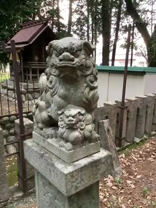 成海神社(羽黒八幡宮)の狛犬