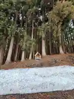 地蔵尊(元町)の{uncategorized: "未分類", other: "その他", undefined: "問題あり", building: "その他建物", grave: "お墓", sacred_gate: "鳥居", guardian: "狛犬", statue: "像", buddha: "仏像", history: "歴史", nature: "自然", garden: "庭園", animal: "動物", pagoda: "塔", temizu: "手水舎", mountain_gate: "山門・神門", sanctuary: "本殿・本堂", subordinate: "末社・摂社", art: "芸術", scenery: "景色", jizo: "地蔵", ema: "絵馬", goshuin: "御朱印", omikuji: "おみくじ", items: "授与品その他", amulet: "お守り", goshuincho: "御朱印帳", eats: "食事", festival: "お祭り", votive_dance: "神楽", shichigosan: "七五三参", wedding: "結婚式", experience: "体験その他", initially: "初詣", around: "周辺", anti_infection: "感染症対策"}