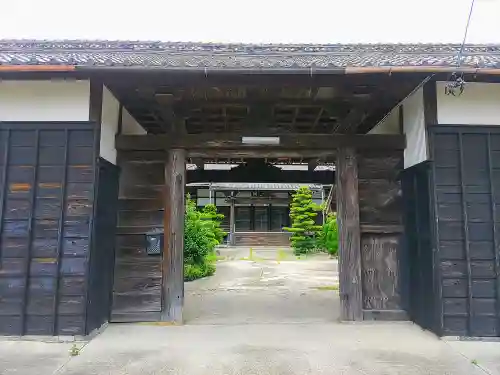 安法寺の山門