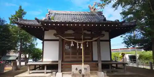 氷川神社の本殿