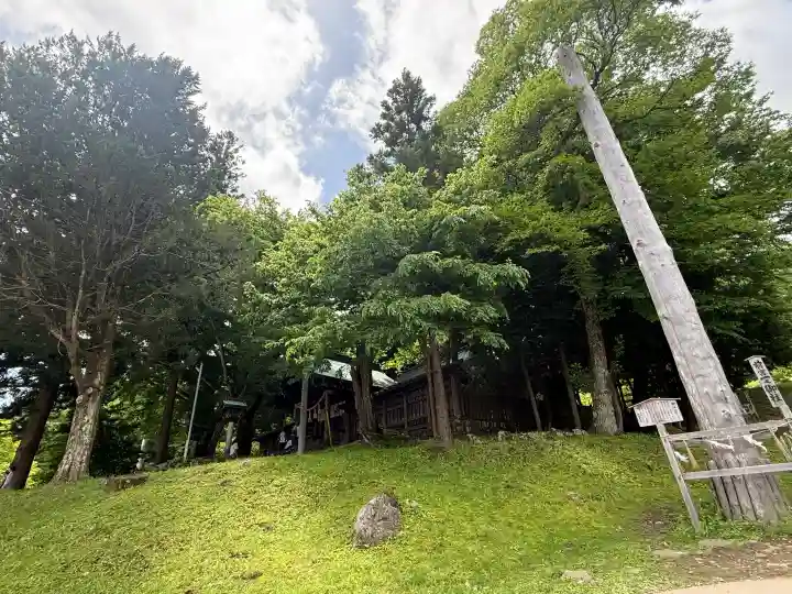 諏訪大社上社前宮(長野県)
