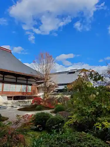 龍潭寺の庭園