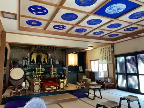 成田山熱海教会の本殿・本堂