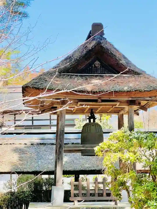 大雄寺の{uncategorized: "未分類", other: "その他", undefined: "問題あり", building: "その他建物", grave: "お墓", sacred_gate: "鳥居", guardian: "狛犬", statue: "像", buddha: "仏像", history: "歴史", nature: "自然", garden: "庭園", animal: "動物", pagoda: "塔", temizu: "手水舎", mountain_gate: "山門・神門", sanctuary: "本殿・本堂", subordinate: "末社・摂社", art: "芸術", scenery: "景色", jizo: "地蔵", ema: "絵馬", goshuin: "御朱印", omikuji: "おみくじ", items: "授与品その他", amulet: "お守り", goshuincho: "御朱印帳", eats: "食事", festival: "お祭り", votive_dance: "神楽", shichigosan: "七五三参", wedding: "結婚式", experience: "体験その他", initially: "初詣", around: "周辺", anti_infection: "感染症対策"}
