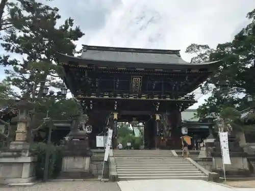 北野天満宮の山門