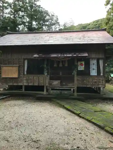 久良彌神社の本殿