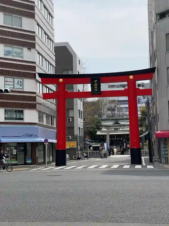 下谷神社の{uncategorized: "未分類", other: "その他", undefined: "問題あり", building: "その他建物", grave: "お墓", sacred_gate: "鳥居", guardian: "狛犬", statue: "像", buddha: "仏像", history: "歴史", nature: "自然", garden: "庭園", animal: "動物", pagoda: "塔", temizu: "手水舎", mountain_gate: "山門・神門", sanctuary: "本殿・本堂", subordinate: "末社・摂社", art: "芸術", scenery: "景色", jizo: "地蔵", ema: "絵馬", goshuin: "御朱印", omikuji: "おみくじ", items: "授与品その他", amulet: "お守り", goshuincho: "御朱印帳", eats: "食事", festival: "お祭り", votive_dance: "神楽", shichigosan: "七五三参", wedding: "結婚式", experience: "体験その他", initially: "初詣", around: "周辺", anti_infection: "感染症対策"}