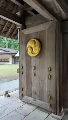 帯廣神社の山門・神門