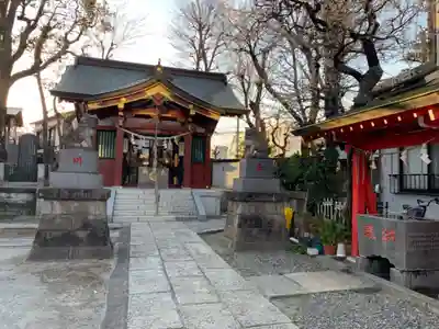 女塚神社の本殿・本堂