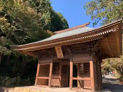 普門寺(切り絵御朱印発祥の寺)の山門・神門