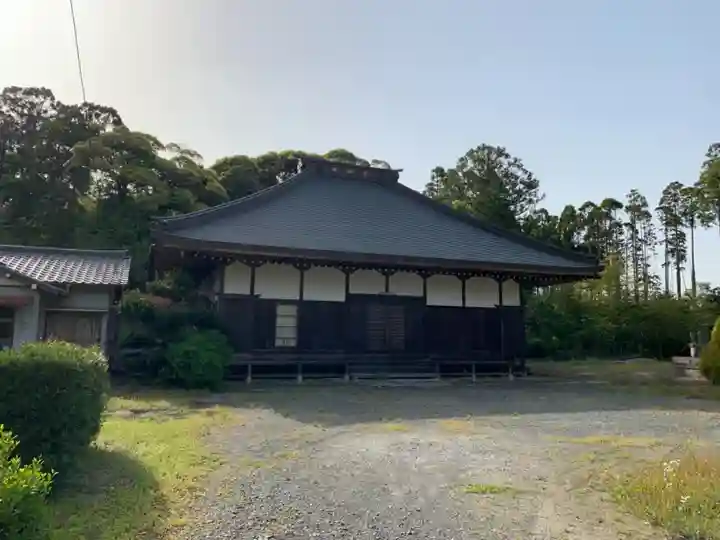 観音寺の本殿・本堂