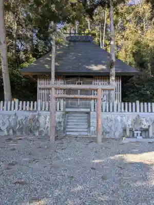 皇太神社の{uncategorized: "未分類", other: "その他", undefined: "問題あり", building: "その他建物", grave: "お墓", sacred_gate: "鳥居", guardian: "狛犬", statue: "像", buddha: "仏像", history: "歴史", nature: "自然", garden: "庭園", animal: "動物", pagoda: "塔", temizu: "手水舎", mountain_gate: "山門・神門", sanctuary: "本殿・本堂", subordinate: "末社・摂社", art: "芸術", scenery: "景色", jizo: "地蔵", ema: "絵馬", goshuin: "御朱印", omikuji: "おみくじ", items: "授与品その他", amulet: "お守り", goshuincho: "御朱印帳", eats: "食事", festival: "お祭り", votive_dance: "神楽", shichigosan: "七五三参", wedding: "結婚式", experience: "体験その他", initially: "初詣", around: "周辺", anti_infection: "感染症対策"}