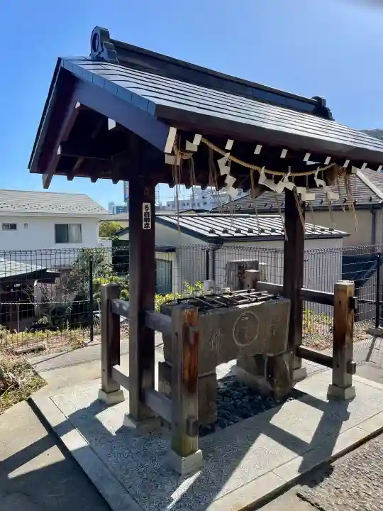 正八幡神社の{uncategorized: "未分類", other: "その他", undefined: "問題あり", building: "その他建物", grave: "お墓", sacred_gate: "鳥居", guardian: "狛犬", statue: "像", buddha: "仏像", history: "歴史", nature: "自然", garden: "庭園", animal: "動物", pagoda: "塔", temizu: "手水舎", mountain_gate: "山門・神門", sanctuary: "本殿・本堂", subordinate: "末社・摂社", art: "芸術", scenery: "景色", jizo: "地蔵", ema: "絵馬", goshuin: "御朱印", omikuji: "おみくじ", items: "授与品その他", amulet: "お守り", goshuincho: "御朱印帳", eats: "食事", festival: "お祭り", votive_dance: "神楽", shichigosan: "七五三参", wedding: "結婚式", experience: "体験その他", initially: "初詣", around: "周辺", anti_infection: "感染症対策"}