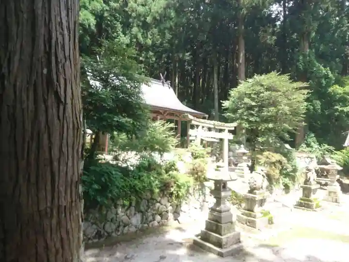 高天彦神社のその他建物