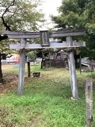 上之町神社（鳥居松町）の鳥居
