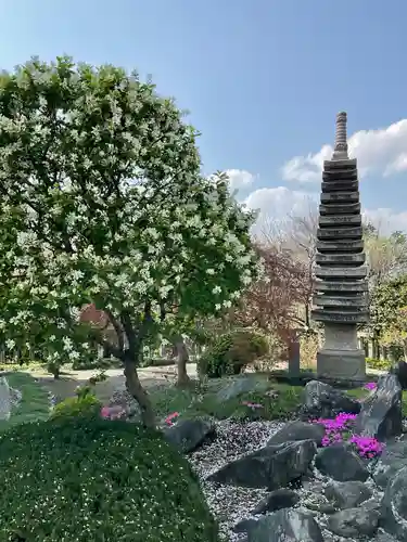 東雲寺の塔