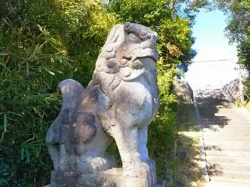 大己貴神社の狛犬