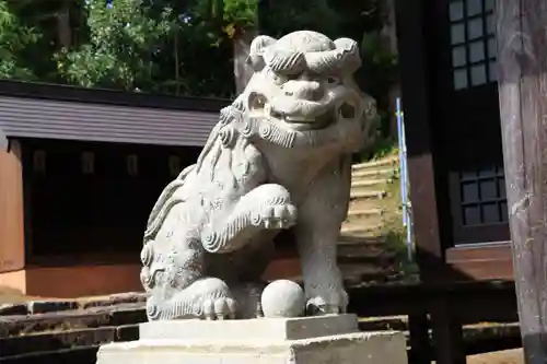 長屋神社の狛犬