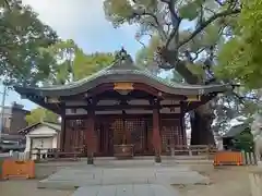 堤根神社の本殿