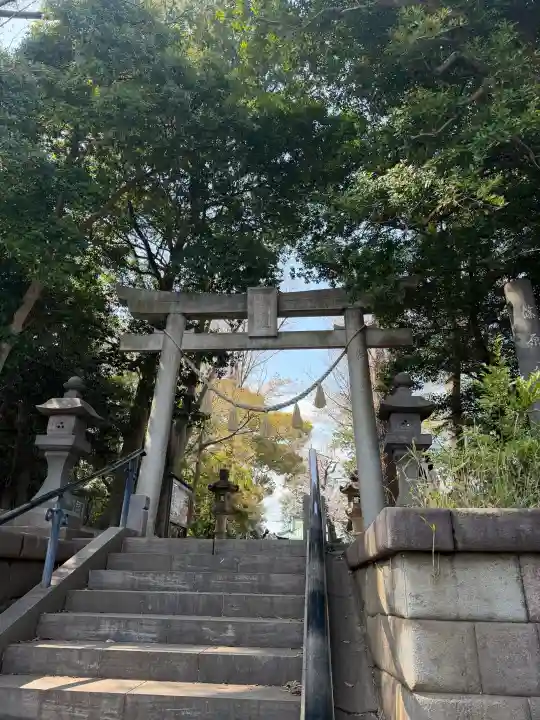 篠原八幡神社の{uncategorized: "未分類", other: "その他", undefined: "問題あり", building: "その他建物", grave: "お墓", sacred_gate: "鳥居", guardian: "狛犬", statue: "像", buddha: "仏像", history: "歴史", nature: "自然", garden: "庭園", animal: "動物", pagoda: "塔", temizu: "手水舎", mountain_gate: "山門・神門", sanctuary: "本殿・本堂", subordinate: "末社・摂社", art: "芸術", scenery: "景色", jizo: "地蔵", ema: "絵馬", goshuin: "御朱印", omikuji: "おみくじ", items: "授与品その他", amulet: "お守り", goshuincho: "御朱印帳", eats: "食事", festival: "お祭り", votive_dance: "神楽", shichigosan: "七五三参", wedding: "結婚式", experience: "体験その他", initially: "初詣", around: "周辺", anti_infection: "感染症対策"}