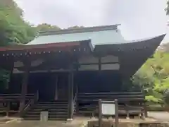 八葉寺の本殿