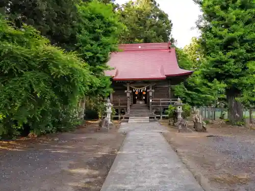 温泉神社の本殿