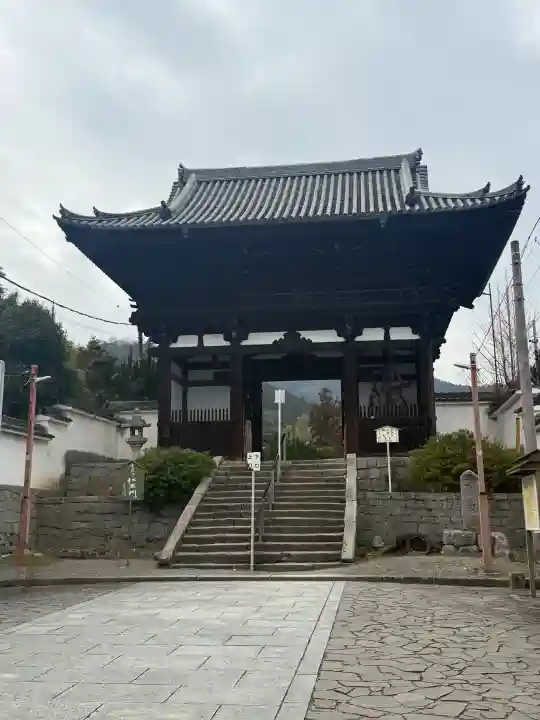 當麻寺の{uncategorized: "未分類", other: "その他", undefined: "問題あり", building: "その他建物", grave: "お墓", sacred_gate: "鳥居", guardian: "狛犬", statue: "像", buddha: "仏像", history: "歴史", nature: "自然", garden: "庭園", animal: "動物", pagoda: "塔", temizu: "手水舎", mountain_gate: "山門・神門", sanctuary: "本殿・本堂", subordinate: "末社・摂社", art: "芸術", scenery: "景色", jizo: "地蔵", ema: "絵馬", goshuin: "御朱印", omikuji: "おみくじ", items: "授与品その他", amulet: "お守り", goshuincho: "御朱印帳", eats: "食事", festival: "お祭り", votive_dance: "神楽", shichigosan: "七五三参", wedding: "結婚式", experience: "体験その他", initially: "初詣", around: "周辺", anti_infection: "感染症対策"}