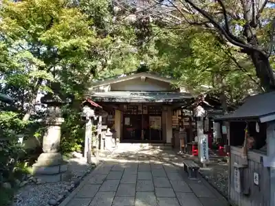 洲嵜神社の本殿・本堂