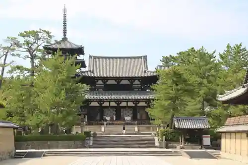 法隆寺の山門