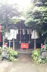 花園稲荷神社の本殿