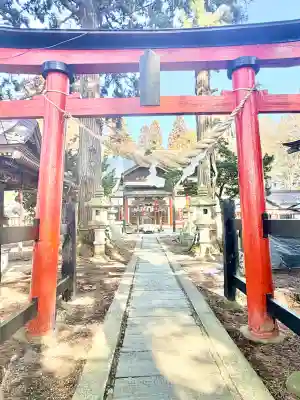 石鳥谷熊野神社の{uncategorized: "未分類", other: "その他", undefined: "問題あり", building: "その他建物", grave: "お墓", sacred_gate: "鳥居", guardian: "狛犬", statue: "像", buddha: "仏像", history: "歴史", nature: "自然", garden: "庭園", animal: "動物", pagoda: "塔", temizu: "手水舎", mountain_gate: "山門・神門", sanctuary: "本殿・本堂", subordinate: "末社・摂社", art: "芸術", scenery: "景色", jizo: "地蔵", ema: "絵馬", goshuin: "御朱印", omikuji: "おみくじ", items: "授与品その他", amulet: "お守り", goshuincho: "御朱印帳", eats: "食事", festival: "お祭り", votive_dance: "神楽", shichigosan: "七五三参", wedding: "結婚式", experience: "体験その他", initially: "初詣", around: "周辺", anti_infection: "感染症対策"}