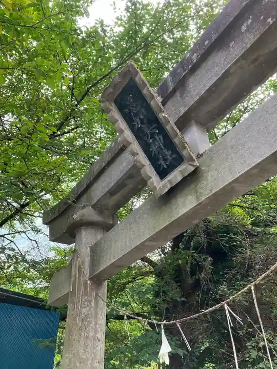 意加美神社の鳥居