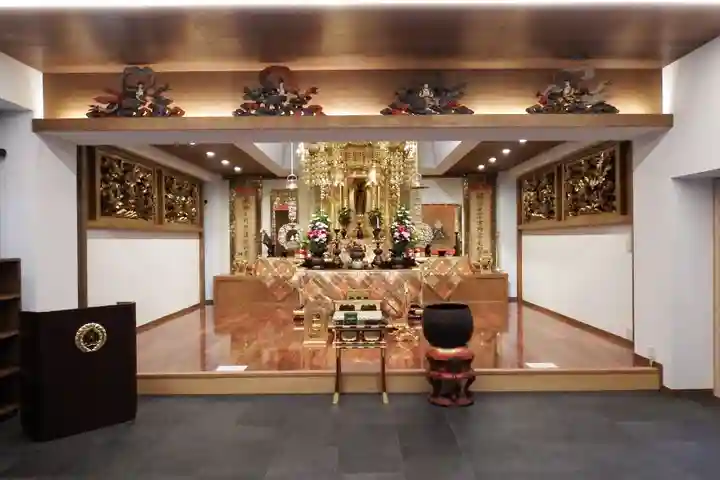 西光寺の本殿・本堂