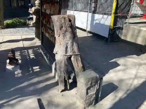 若宮八幡宮 の{uncategorized: "未分類", other: "その他", undefined: "問題あり", building: "その他建物", grave: "お墓", sacred_gate: "鳥居", guardian: "狛犬", statue: "像", buddha: "仏像", history: "歴史", nature: "自然", garden: "庭園", animal: "動物", pagoda: "塔", temizu: "手水舎", mountain_gate: "山門・神門", sanctuary: "本殿・本堂", subordinate: "末社・摂社", art: "芸術", scenery: "景色", jizo: "地蔵", ema: "絵馬", goshuin: "御朱印", omikuji: "おみくじ", items: "授与品その他", amulet: "お守り", goshuincho: "御朱印帳", eats: "食事", festival: "お祭り", votive_dance: "神楽", shichigosan: "七五三参", wedding: "結婚式", experience: "体験その他", initially: "初詣", around: "周辺", anti_infection: "感染症対策"}