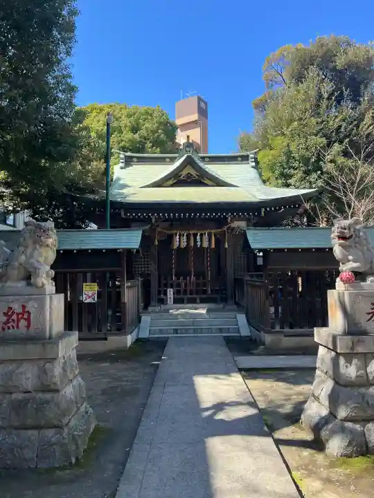市ノ坪神社の{uncategorized: "未分類", other: "その他", undefined: "問題あり", building: "その他建物", grave: "お墓", sacred_gate: "鳥居", guardian: "狛犬", statue: "像", buddha: "仏像", history: "歴史", nature: "自然", garden: "庭園", animal: "動物", pagoda: "塔", temizu: "手水舎", mountain_gate: "山門・神門", sanctuary: "本殿・本堂", subordinate: "末社・摂社", art: "芸術", scenery: "景色", jizo: "地蔵", ema: "絵馬", goshuin: "御朱印", omikuji: "おみくじ", items: "授与品その他", amulet: "お守り", goshuincho: "御朱印帳", eats: "食事", festival: "お祭り", votive_dance: "神楽", shichigosan: "七五三参", wedding: "結婚式", experience: "体験その他", initially: "初詣", around: "周辺", anti_infection: "感染症対策"}