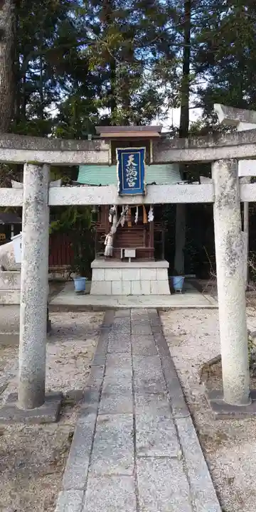 伊豆神社の末社・摂社