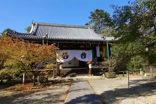 光明寺（粟生光明寺）の本殿