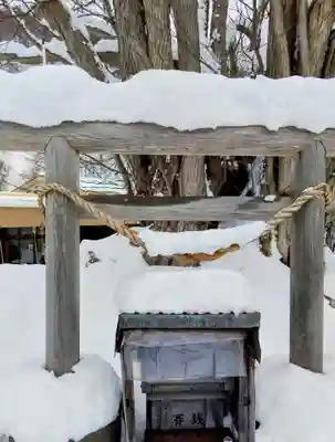 黄金龍神社（桂不動）(北海道)