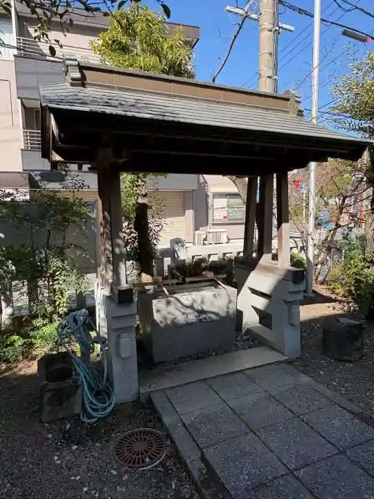 珠賀美神社の{uncategorized: "未分類", other: "その他", undefined: "問題あり", building: "その他建物", grave: "お墓", sacred_gate: "鳥居", guardian: "狛犬", statue: "像", buddha: "仏像", history: "歴史", nature: "自然", garden: "庭園", animal: "動物", pagoda: "塔", temizu: "手水舎", mountain_gate: "山門・神門", sanctuary: "本殿・本堂", subordinate: "末社・摂社", art: "芸術", scenery: "景色", jizo: "地蔵", ema: "絵馬", goshuin: "御朱印", omikuji: "おみくじ", items: "授与品その他", amulet: "お守り", goshuincho: "御朱印帳", eats: "食事", festival: "お祭り", votive_dance: "神楽", shichigosan: "七五三参", wedding: "結婚式", experience: "体験その他", initially: "初詣", around: "周辺", anti_infection: "感染症対策"}