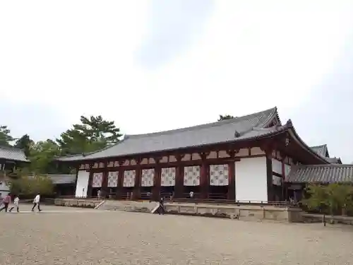 法隆寺の本殿