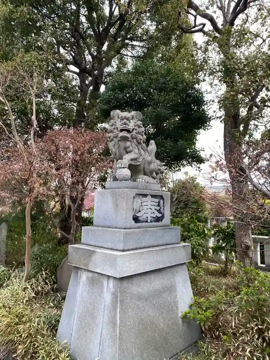 石濱神社の狛犬