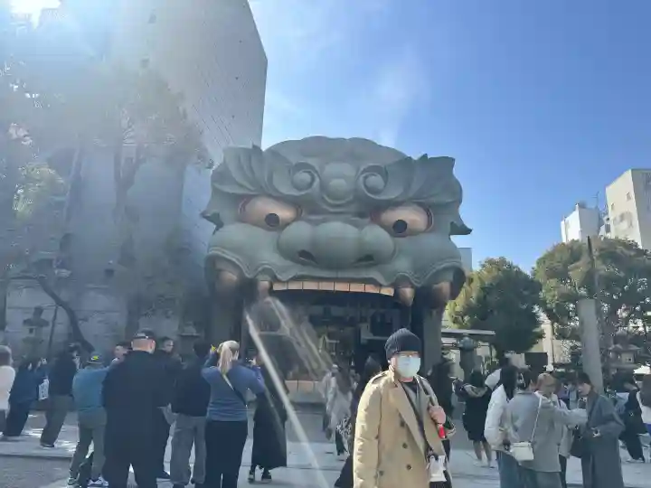 難波八阪神社の{uncategorized: "未分類", other: "その他", undefined: "問題あり", building: "その他建物", grave: "お墓", sacred_gate: "鳥居", guardian: "狛犬", statue: "像", buddha: "仏像", history: "歴史", nature: "自然", garden: "庭園", animal: "動物", pagoda: "塔", temizu: "手水舎", mountain_gate: "山門・神門", sanctuary: "本殿・本堂", subordinate: "末社・摂社", art: "芸術", scenery: "景色", jizo: "地蔵", ema: "絵馬", goshuin: "御朱印", omikuji: "おみくじ", items: "授与品その他", amulet: "お守り", goshuincho: "御朱印帳", eats: "食事", festival: "お祭り", votive_dance: "神楽", shichigosan: "七五三参", wedding: "結婚式", experience: "体験その他", initially: "初詣", around: "周辺", anti_infection: "感染症対策"}