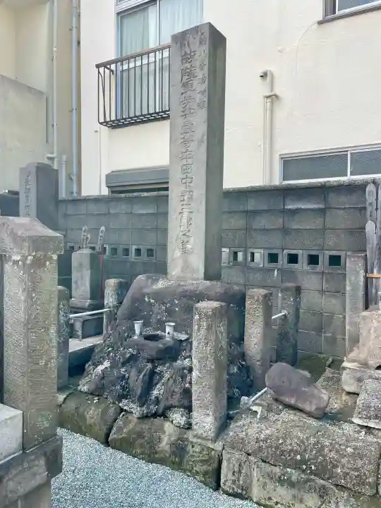 成佛寺の{uncategorized: "未分類", other: "その他", undefined: "問題あり", building: "その他建物", grave: "お墓", sacred_gate: "鳥居", guardian: "狛犬", statue: "像", buddha: "仏像", history: "歴史", nature: "自然", garden: "庭園", animal: "動物", pagoda: "塔", temizu: "手水舎", mountain_gate: "山門・神門", sanctuary: "本殿・本堂", subordinate: "末社・摂社", art: "芸術", scenery: "景色", jizo: "地蔵", ema: "絵馬", goshuin: "御朱印", omikuji: "おみくじ", items: "授与品その他", amulet: "お守り", goshuincho: "御朱印帳", eats: "食事", festival: "お祭り", votive_dance: "神楽", shichigosan: "七五三参", wedding: "結婚式", experience: "体験その他", initially: "初詣", around: "周辺", anti_infection: "感染症対策"}