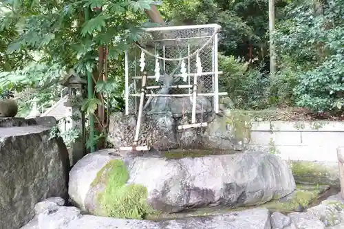 枚岡神社の手水