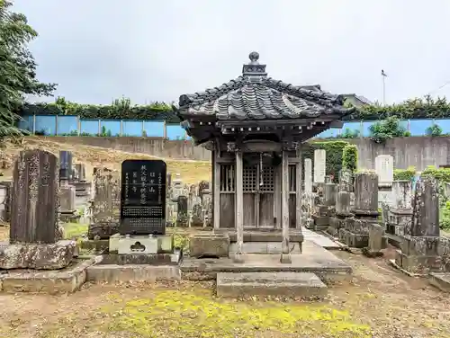 長林寺の末社