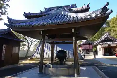 中山寺の手水舎