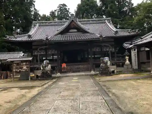 宇流冨志禰神社の本殿・本堂